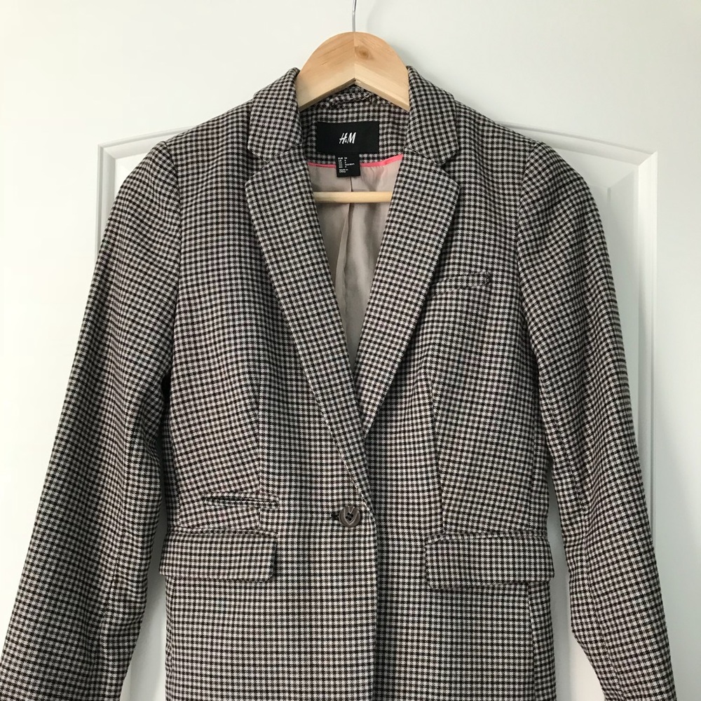 H&M plaid suit jacket Eur 34